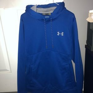 Men's under armour hoodie (medium)